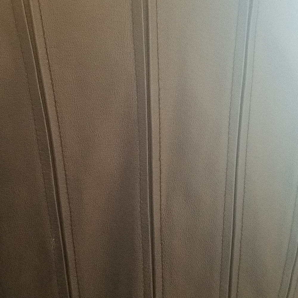 Leather Jacket - Picture 6 of 8
